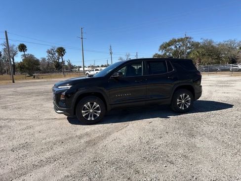 New 2026 Chevrolet Equinox LT w/ Safety and Technology Package image 3