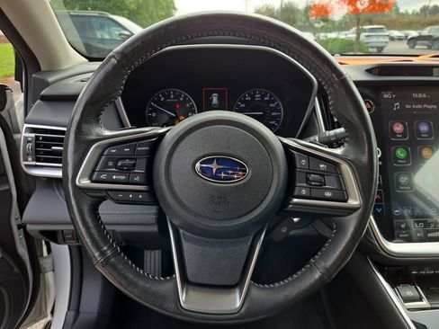 Used 2023 Subaru Outback Limited AWD/4WD image 32