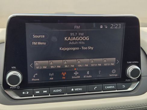 Used 2021 Nissan Rogue SV image 21