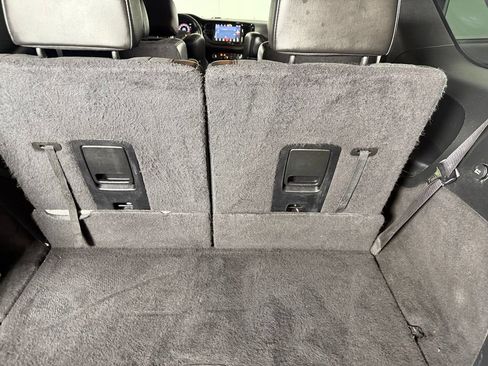 Used 2023 Dodge Durango R/T w/ Tow 'N Go Package AWD/4WD image 32
