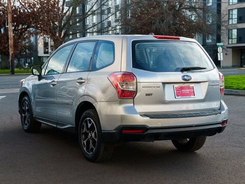 Used 2014 Subaru Forester 2.5i image 4