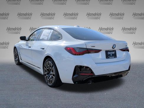 Used 2026 BMW 430i xDrive w/ M Sport Package AWD/4WD image 7