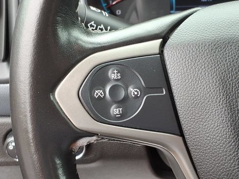 Used 2017 Chevrolet Colorado Z71 AWD/4WD image 17