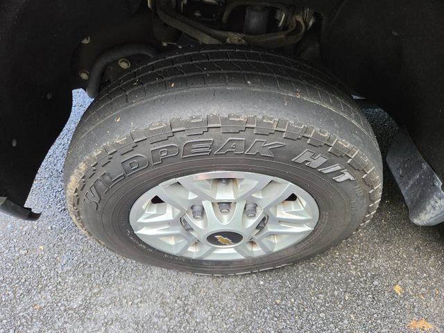 Used 2023 Chevrolet Silverado 2500 LT AWD/4WD image 36
