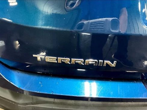 Used 2020 GMC Terrain SLE AWD/4WD image 23