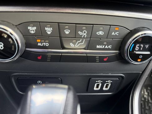 Used 2022 Ford EcoSport SE AWD/4WD image 29
