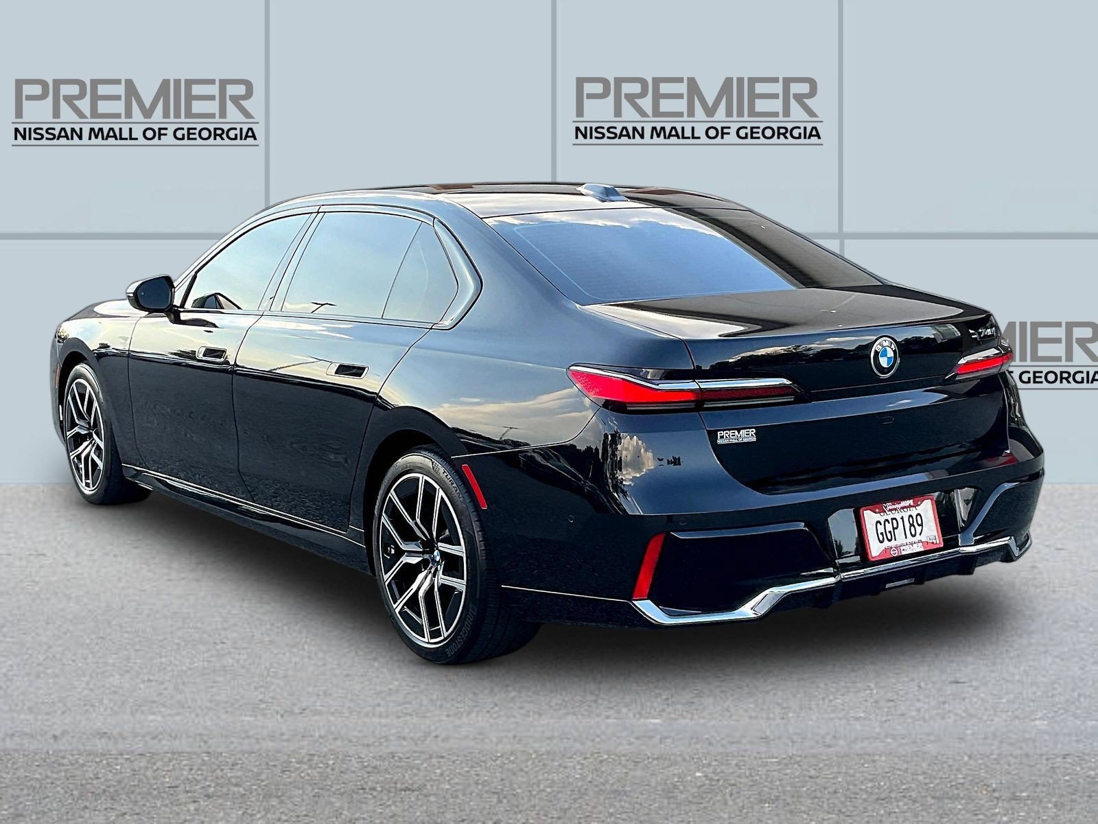 Used 2024 BMW 740i RWD image 5