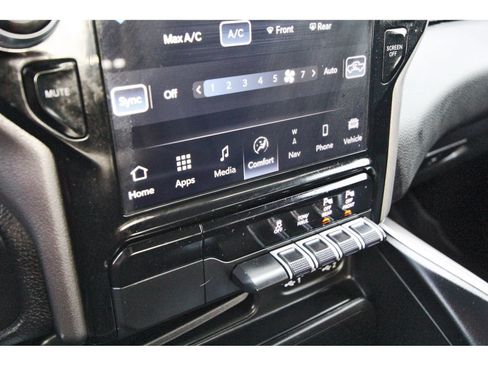 Used 2024 RAM 1500 Lone Star AWD/4WD image 23