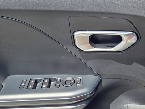 New 2026 Kia K4 FWD image 15