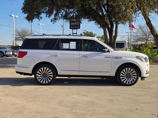 Used 2019 Lincoln Navigator Reserve video 2