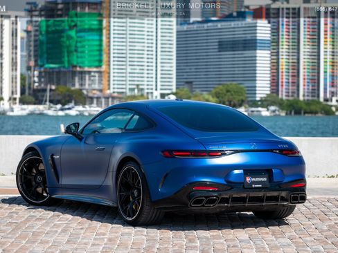 Used 2025 Mercedes-Benz AMG GT 63 image 11