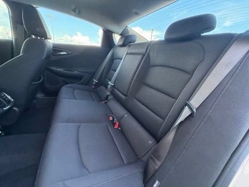Used 2025 Chevrolet Malibu LT FWD image 27