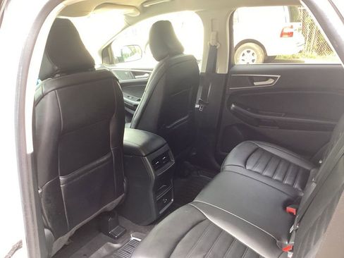 Used 2021 Ford Edge SEL FWD image 39