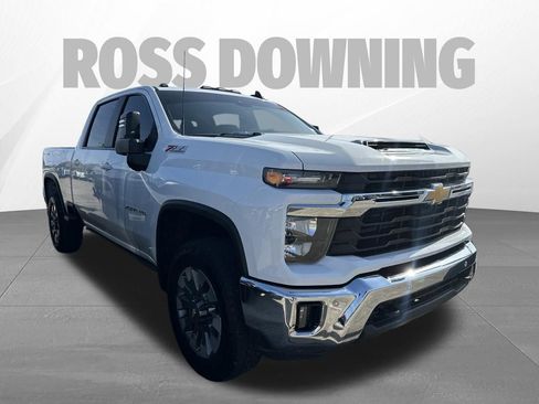 Used 2025 Chevrolet Silverado 2500 LT w/ All Star Edition AWD/4WD image 3