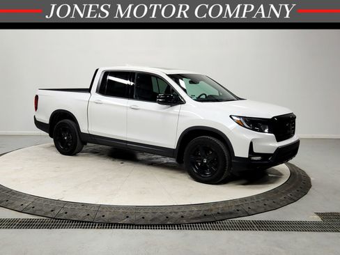 Used 2023 Honda Ridgeline Black Edition image 1