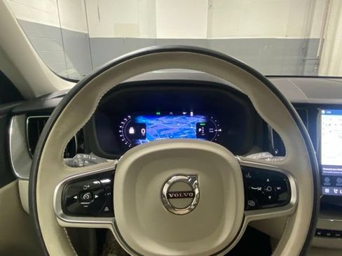 Used 2025 Volvo XC60 T8 Plus w/ Protection Package Premier AWD/4WD image 15