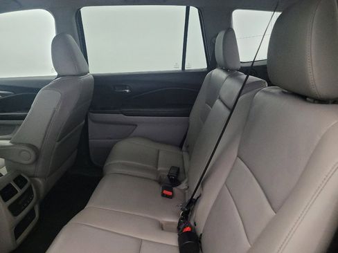 Used 2016 Honda Pilot EX-L image 18