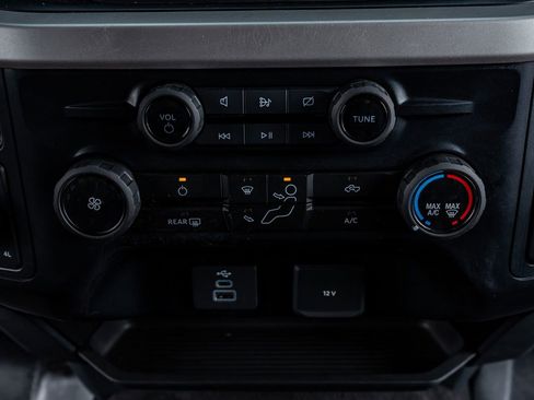 Used 2024 Ford F250 XL w/ STX Appearance Package image 26