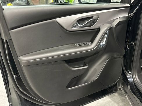 Used 2025 Chevrolet Blazer LT image 14