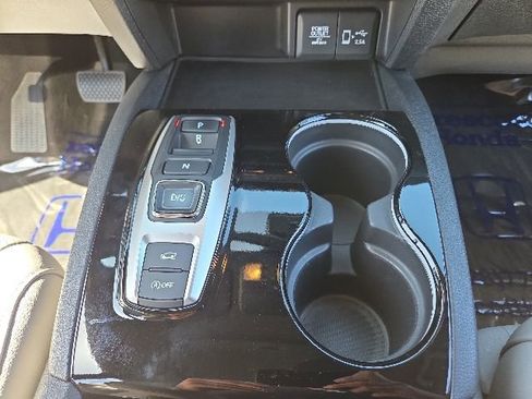 Certified 2019 Honda Passport Touring image 26