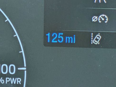 New 2025 Ford E-Transit Low Roof w/ Electrician Trade Package RWD image 27