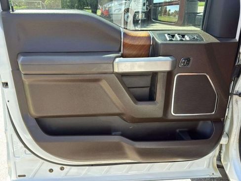 Used 2018 Ford F150 King Ranch w/ Equipment Group 601A Luxury image 18