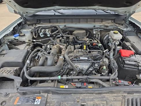 Used 2023 Ford Bronco Outer Banks AWD/4WD image 17