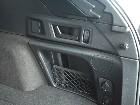 Used 2022 Subaru Outback Limited image 43