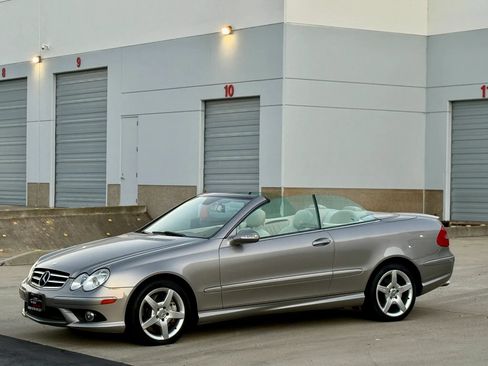Used 2007 Mercedes-Benz CLK 550 Cabriolet image 11