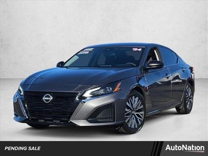 Used 2024 Nissan Altima 2.5 SV