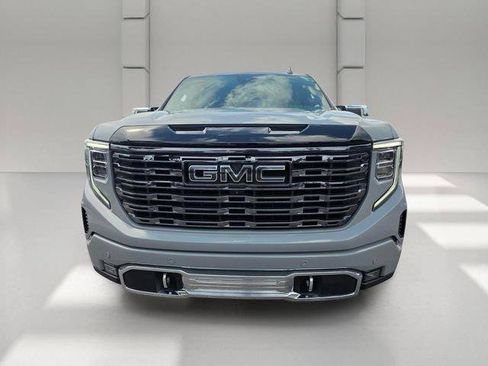 Certified 2025 GMC Sierra 1500 Denali Ultimate AWD/4WD image 8