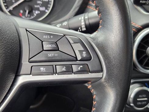 Certified 2023 Nissan Sentra SR FWD image 30