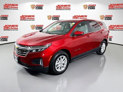 Used 2024 Chevrolet Equinox LT FWD image 12