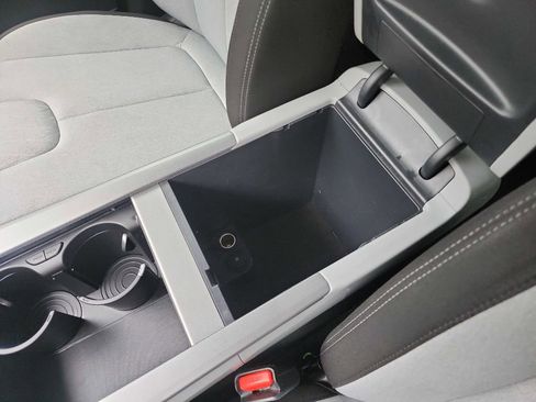 Used 2021 Hyundai Palisade SE image 25