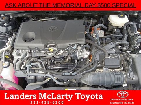 Used 2025 Toyota Camry LE FWD image 32