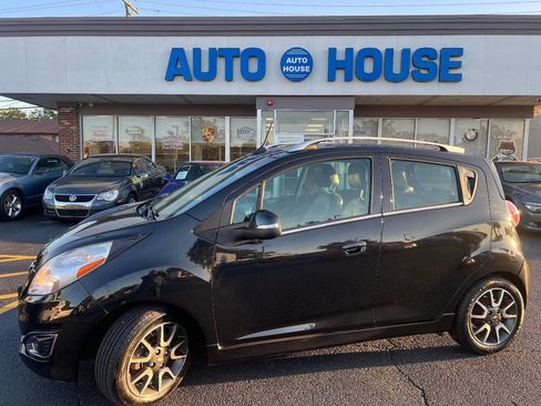 Used 2014 Chevrolet Spark LT image 1