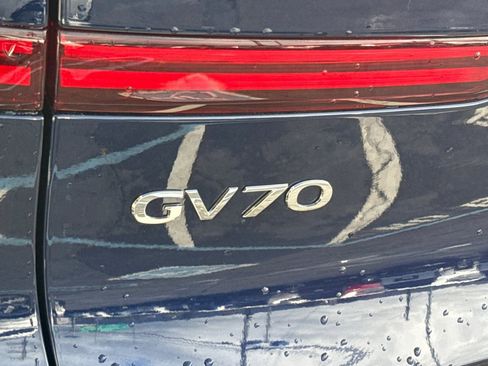 Used 2025 Genesis GV70 2.5T image 28