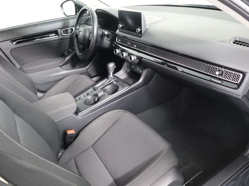 Certified 2023 Honda Civic EX image 17