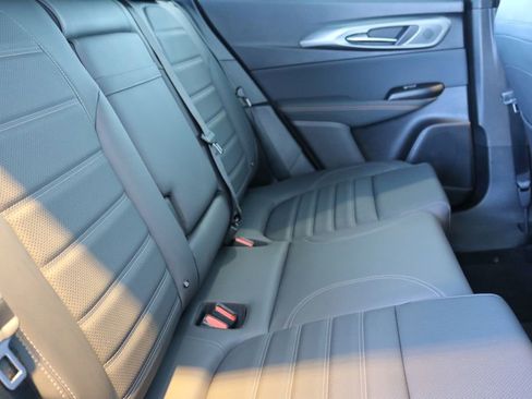 New 2026 Alfa Romeo Tonale w/ Black Premium Package image 30