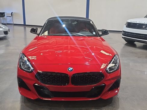 Used 2022 BMW Z4 sDrive30i w/ M Sport Package RWD image 4