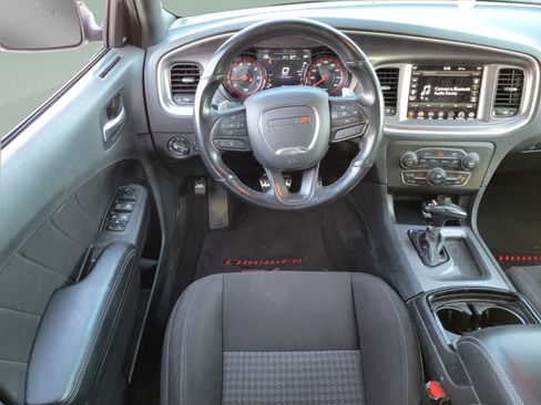Certified 2021 Dodge Charger R/T w/ Blacktop Package RWD image 8