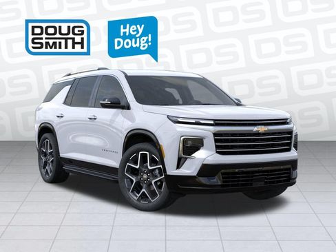 New 2026 Chevrolet Traverse High Country w/ LPO, Floor Liner Package AWD/4WD image 7