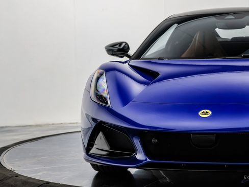 Used 2026 Lotus Emira SE RWD image 39
