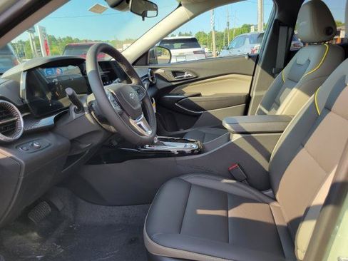 New 2026 Chevrolet Trax ACTIV w/ Driver Confidence Package FWD image 8