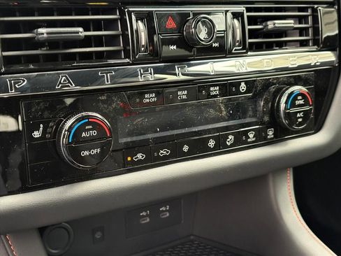 New 2026 Nissan Pathfinder Rock Creek image 15