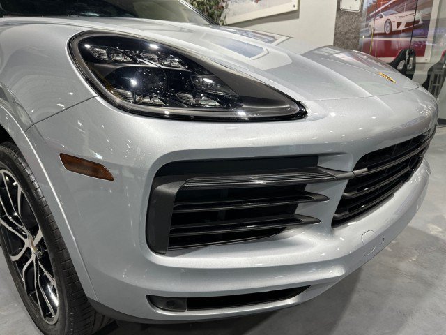 Used 2021 Porsche Cayenne AWD/4WD image 21