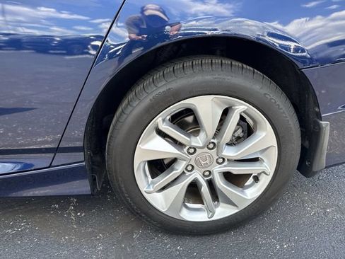 Used 2020 Honda Accord LX image 17