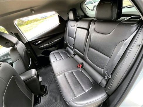 Used 2023 Chevrolet Bolt LT w/ Infotainment Package image 26