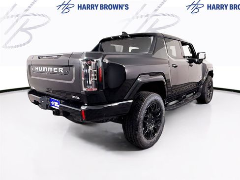 New 2025 GMC Hummer EV 2X image 32