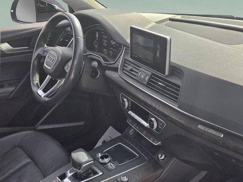 Used 2018 Audi Q5 Prestige image 30